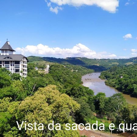 Melhor Vista E Localizacao Nas Termas Пиратуба Экстерьер фото